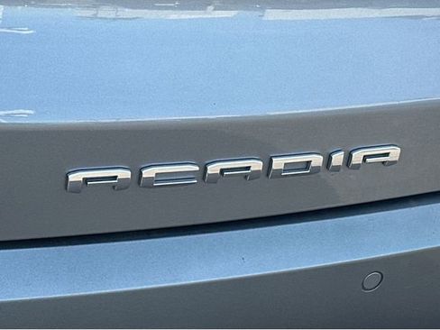 Certified 2023 GMC Acadia Denali FWD image 9