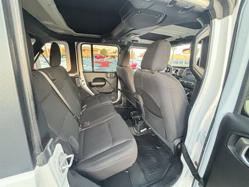 Used 2020 Jeep Wrangler Unlimited Sport S image 19