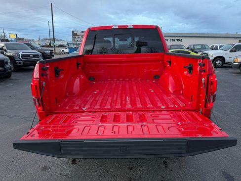 Used 2017 Ford F150 Lariat w/ Equipment Group 502A Luxury image 5