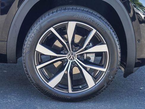 New 2026 Volkswagen Atlas SEL Premium R-Line image 10