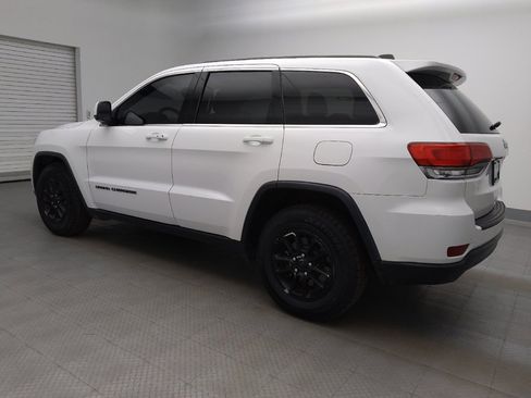 Used 2018 Jeep Grand Cherokee Laredo RWD image 3