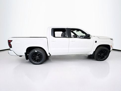 New 2026 Nissan Frontier SV w/ All-Weather Content Package AWD/4WD image 4
