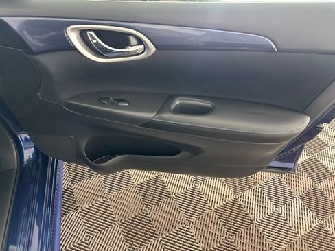 Used 2018 Nissan Sentra SR w/ Electronics Package FWD image 19