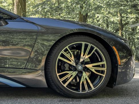 Used 2015 BMW i8 AWD/4WD image 11