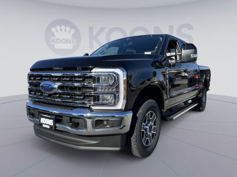 New 2026 Ford F250 Lariat w/ FX4 Off-Road Package image 1
