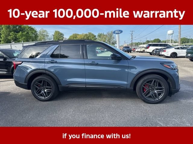 Used 2025 Ford Explorer ST w/ Sun And Sound Package AWD/4WD image 15