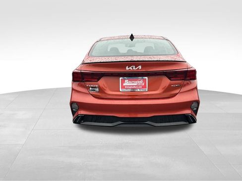 Used 2022 Kia Forte GT-Line w/ GT-Line Technology Package image 4