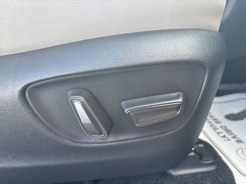 Used 2026 Toyota Grand Highlander Limited image 22