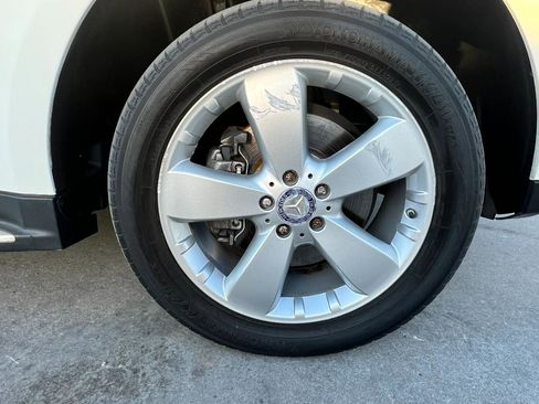 Used 2010 Mercedes-Benz ML 350 4MATIC image 12