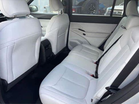 New 2026 Jeep Cherokee Limited AWD/4WD image 34
