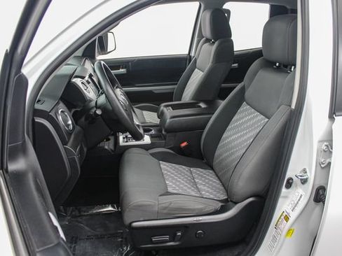 Used 2021 Toyota Tundra SR5 AWD/4WD image 22
