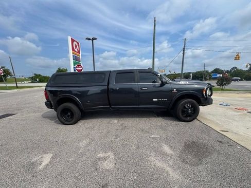 Used 2021 RAM 3500 Limited AWD/4WD image 2