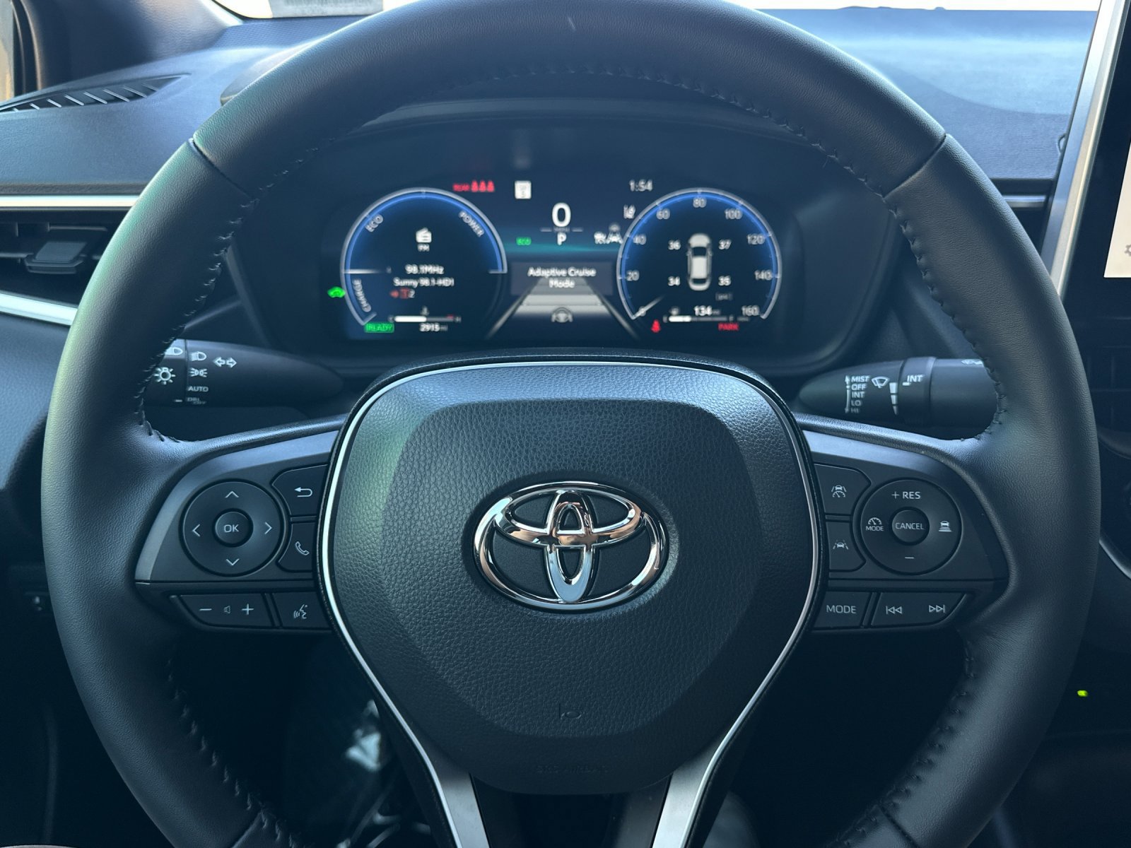 Used 2026 Toyota Corolla SE w/ SE Premium Package FWD image 20