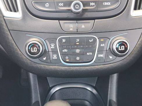 Used 2024 Chevrolet Malibu LT FWD image 15