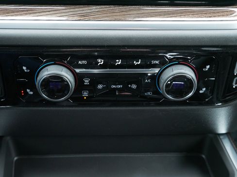 New 2026 Chevrolet Silverado 1500 LT Trail Boss w/ LT Trail Boss Premium Package AWD/4WD image 8