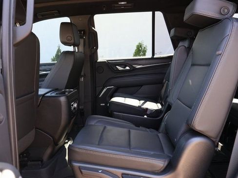 Certified 2023 GMC Yukon Denali AWD/4WD image 20