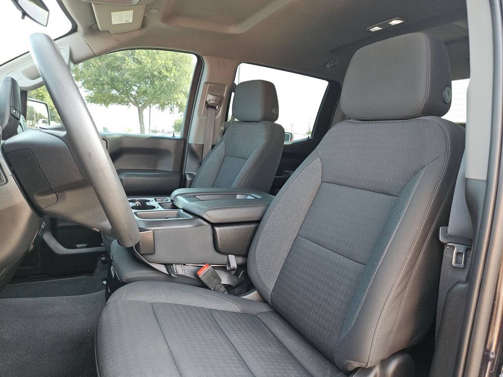 Certified 2022 Chevrolet Silverado 1500 Custom RWD image 13