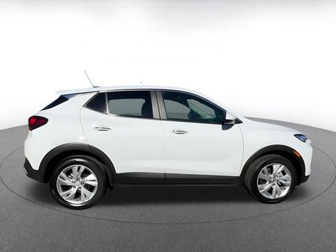 Used 2025 Buick Encore GX Preferred image 16