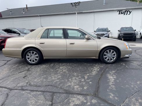 Used 2006 Cadillac DTS FWD image 9