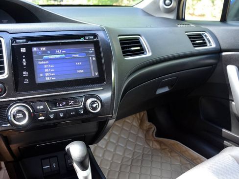 Used 2015 Honda Civic EX image 11