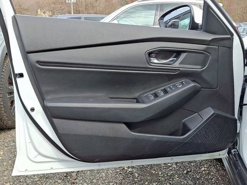 Used 2024 Honda Accord EX image 11