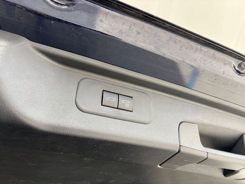 Used 2025 Toyota Grand Highlander XLE image 30