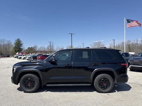 Used 2024 Toyota Sequoia TRD Pro AWD/4WD image 3