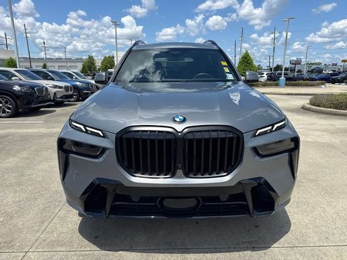Used 2025 BMW X7 xDrive40i w/ Executive Package AWD/4WD image 8