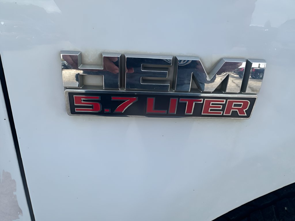 Used 2021 RAM 1500 Tradesman w/ Tradesman SXT Package AWD/4WD image 27