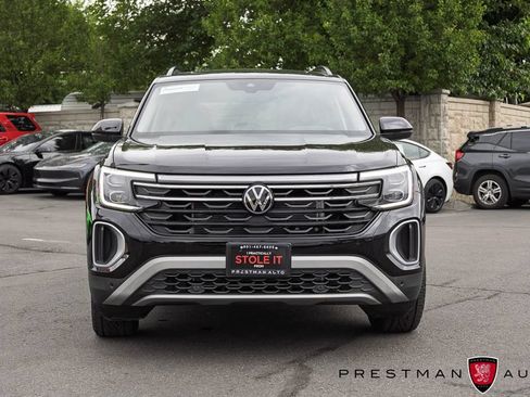 Used 2024 Volkswagen Atlas Peak Edition SEL AWD/4WD image 14