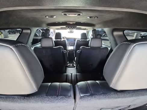 Used 2022 Dodge Durango R/T AWD/4WD image 12