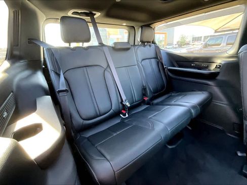 New 2026 Jeep Grand Wagoneer Limited AWD/4WD image 24