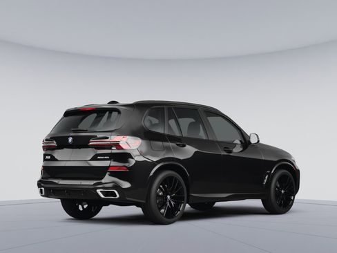 Used 2024 BMW X5 xDrive40i w/ Premium Package AWD/4WD image 3