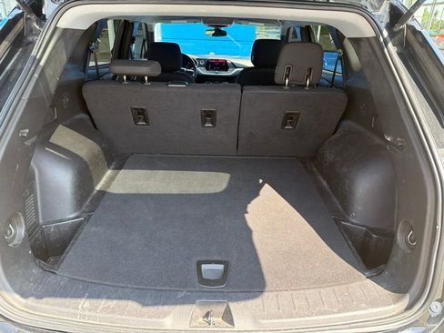 Used 2021 Chevrolet Blazer LT FWD image 9