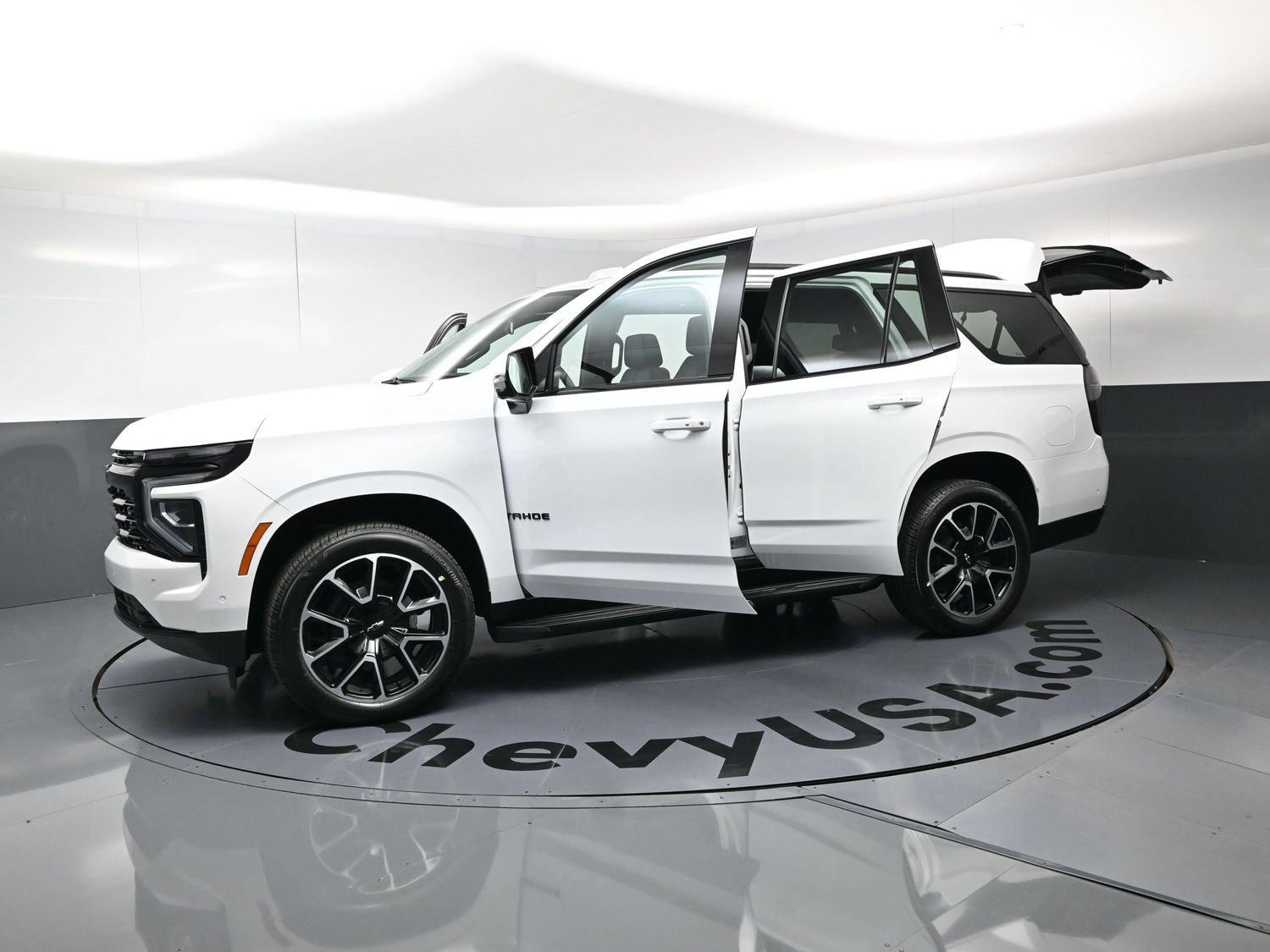 New 2026 Chevrolet Tahoe RST w/ RST Capability Package AWD/4WD image 29
