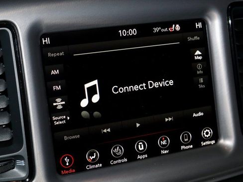 Used 2023 Dodge Challenger SXT w/ Plus Package image 3