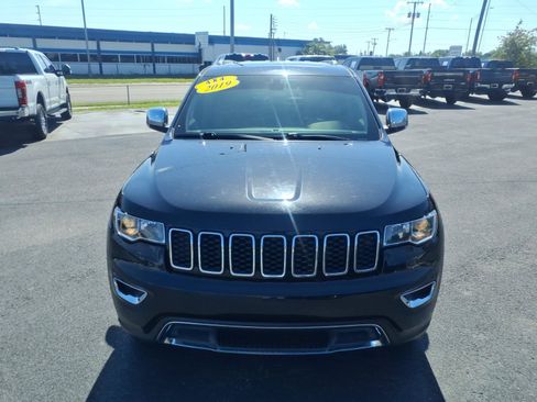 Used 2019 Jeep Grand Cherokee Limited AWD/4WD image 36