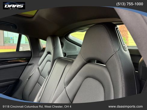 Used 2018 Porsche Panamera 4S AWD/4WD image 27