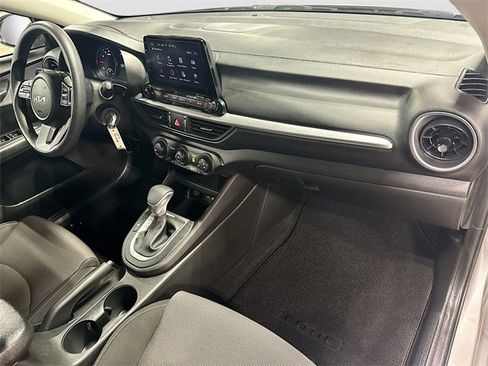 Used 2023 Kia Forte LXS w/ LXS Technology Package image 27