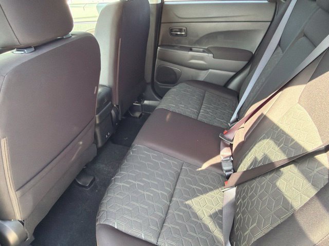 New 2027 Mitsubishi Outlander Sport LE AWD/4WD image 15