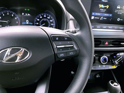 Used 2023 Hyundai Kona SEL image 20