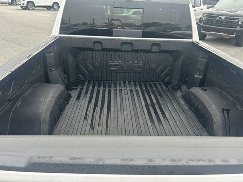 Used 2024 GMC Sierra 1500 Denali Ultimate AWD/4WD image 12