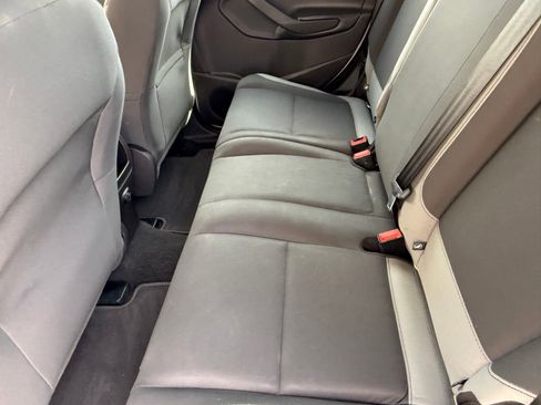 Used 2016 Ford Escape S image 19