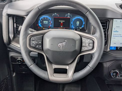 New 2026 Ford Bronco Badlands AWD/4WD image 9