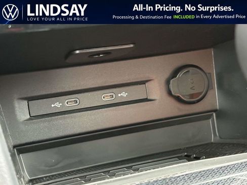 New 2026 Volkswagen Taos SEL AWD/4WD image 16