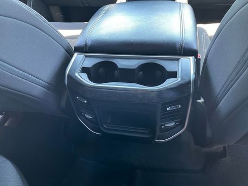 Used 2022 RAM 1500 Big Horn AWD/4WD image 37