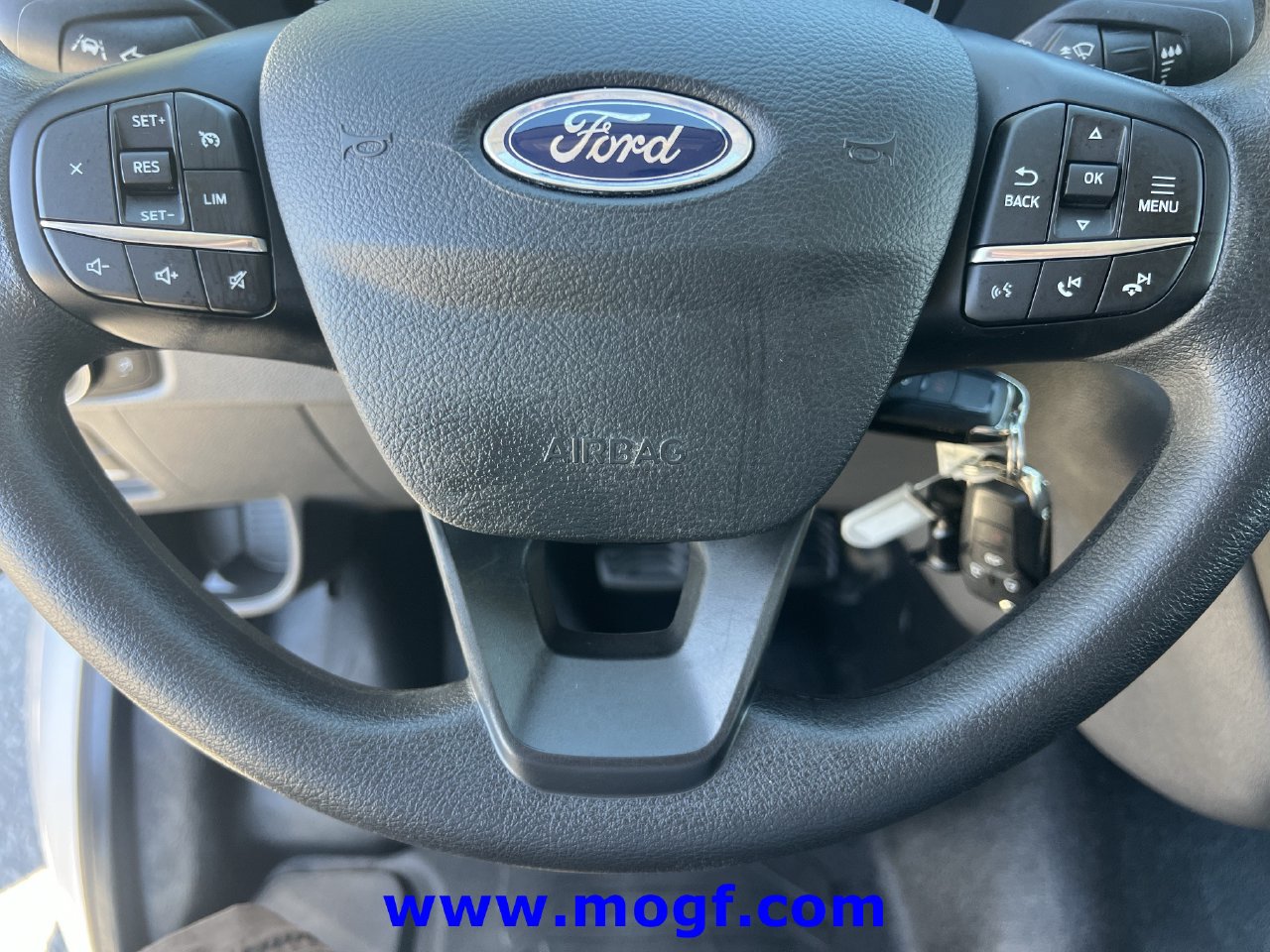 Used 2025 Ford Transit 250 Low Roof w/ Exterior Upgrade Package RWD image 11