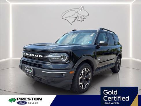 Certified 2022 Ford Bronco Sport Outer Banks w/ Tech Package AWD/4WD image 1
