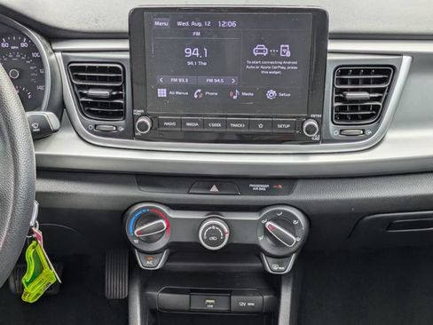 Used 2022 Kia Rio S FWD image 18