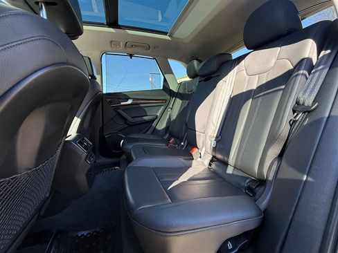 Used 2018 Audi Q5 2.0T Premium Plus w/ Premium Plus Package image 30